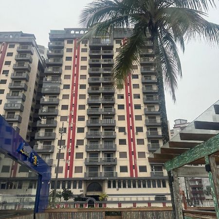 Guilhermina - Frente Pro Mar! Praia Grande  Exterior photo